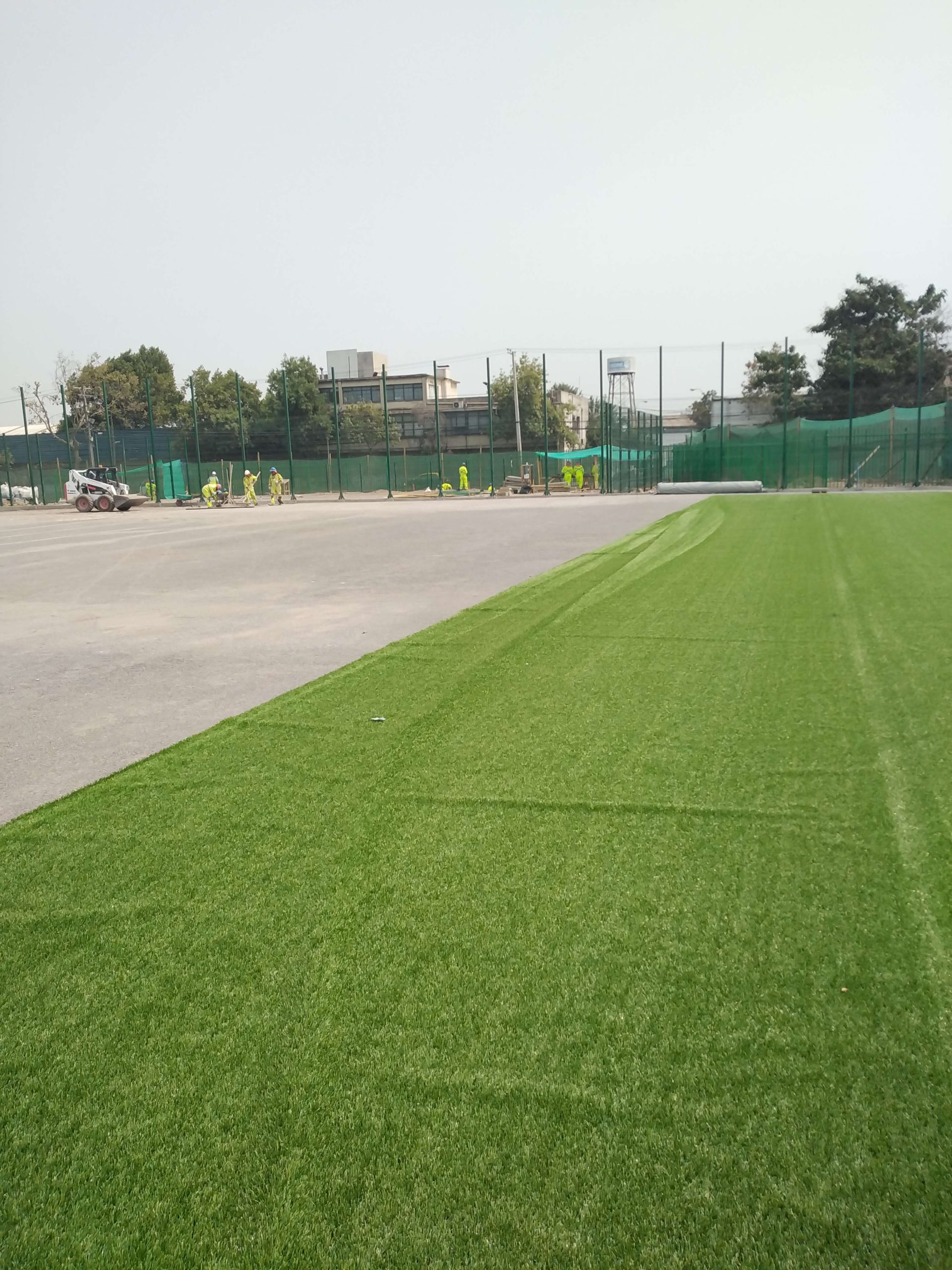 Estadio Estrella de California terminado con pasto sintético, La Legua, San Joaquín