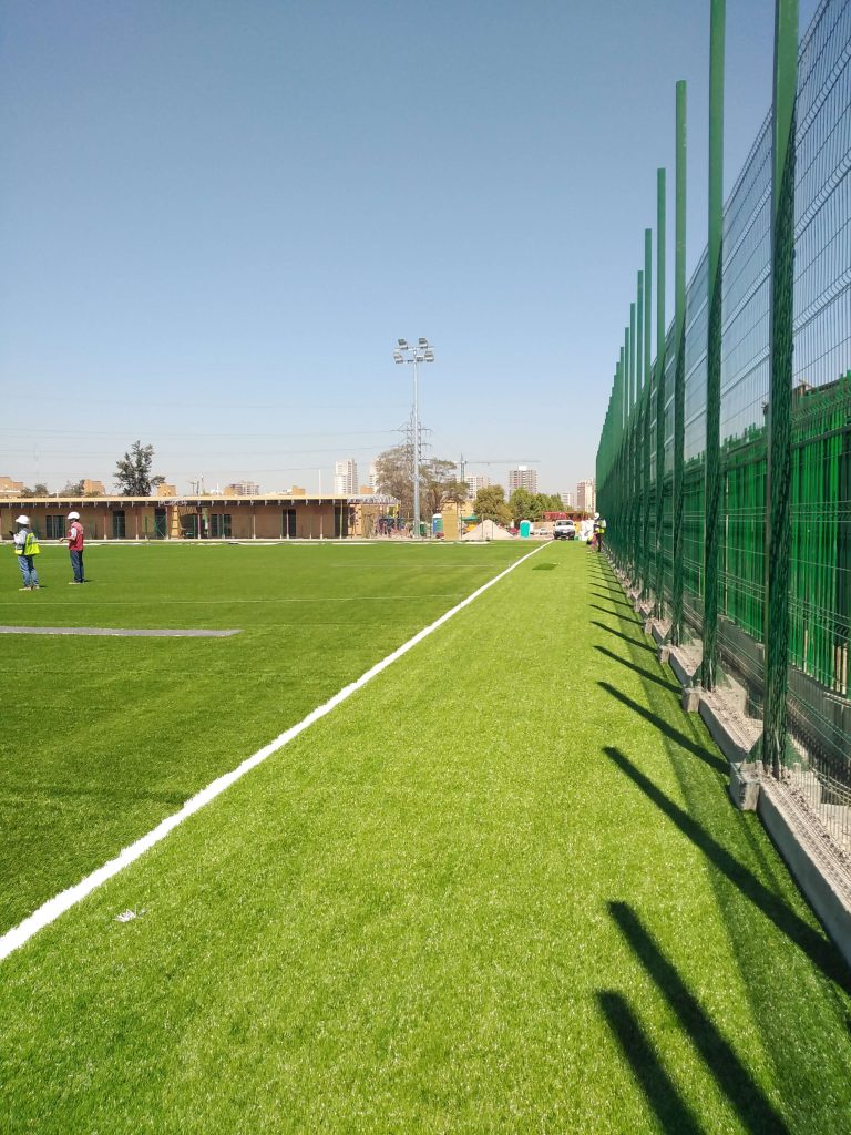 Multicanchas terminadas en complejo deportivo Estrella de California